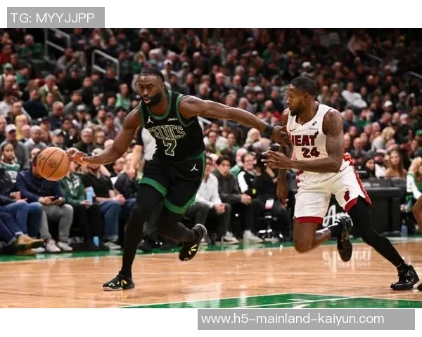 凯尔特人与热火的激烈对决在线直播全程回顾与精彩瞬间解析 凯尔特人与热火的激烈对决在线直播全程回顾与精彩瞬间解析